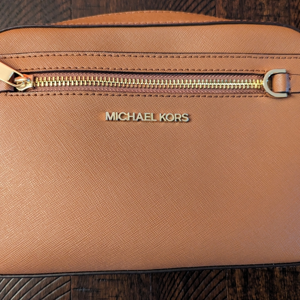 Michael Kors Crossbody